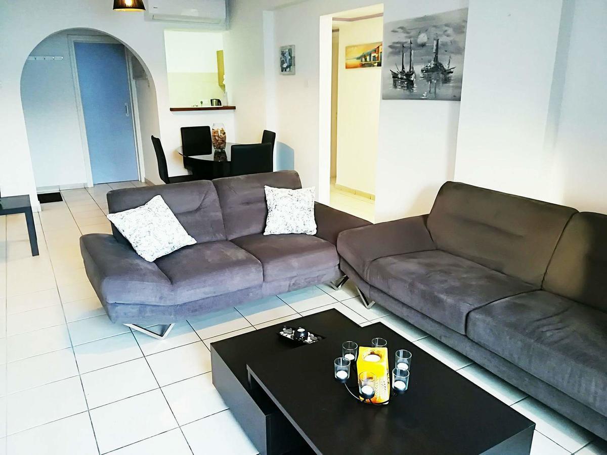 Mike'S Basilica Apartment Paphos Eksteriør bilde