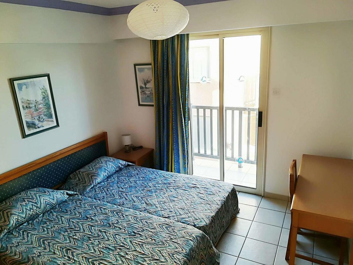 Mike'S Basilica Apartment Paphos Eksteriør bilde